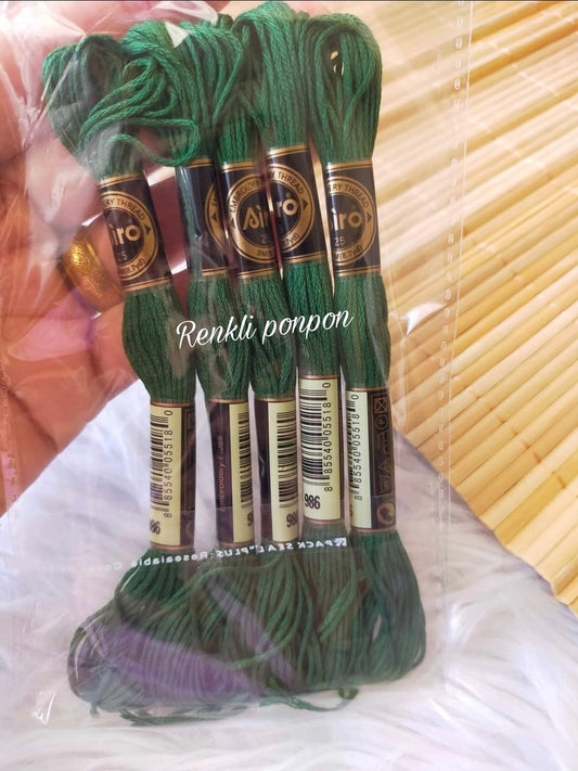986